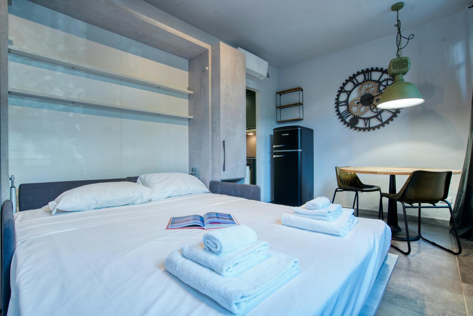 Studio for rent for €1,100 per month in Milan, Viale Papiniano