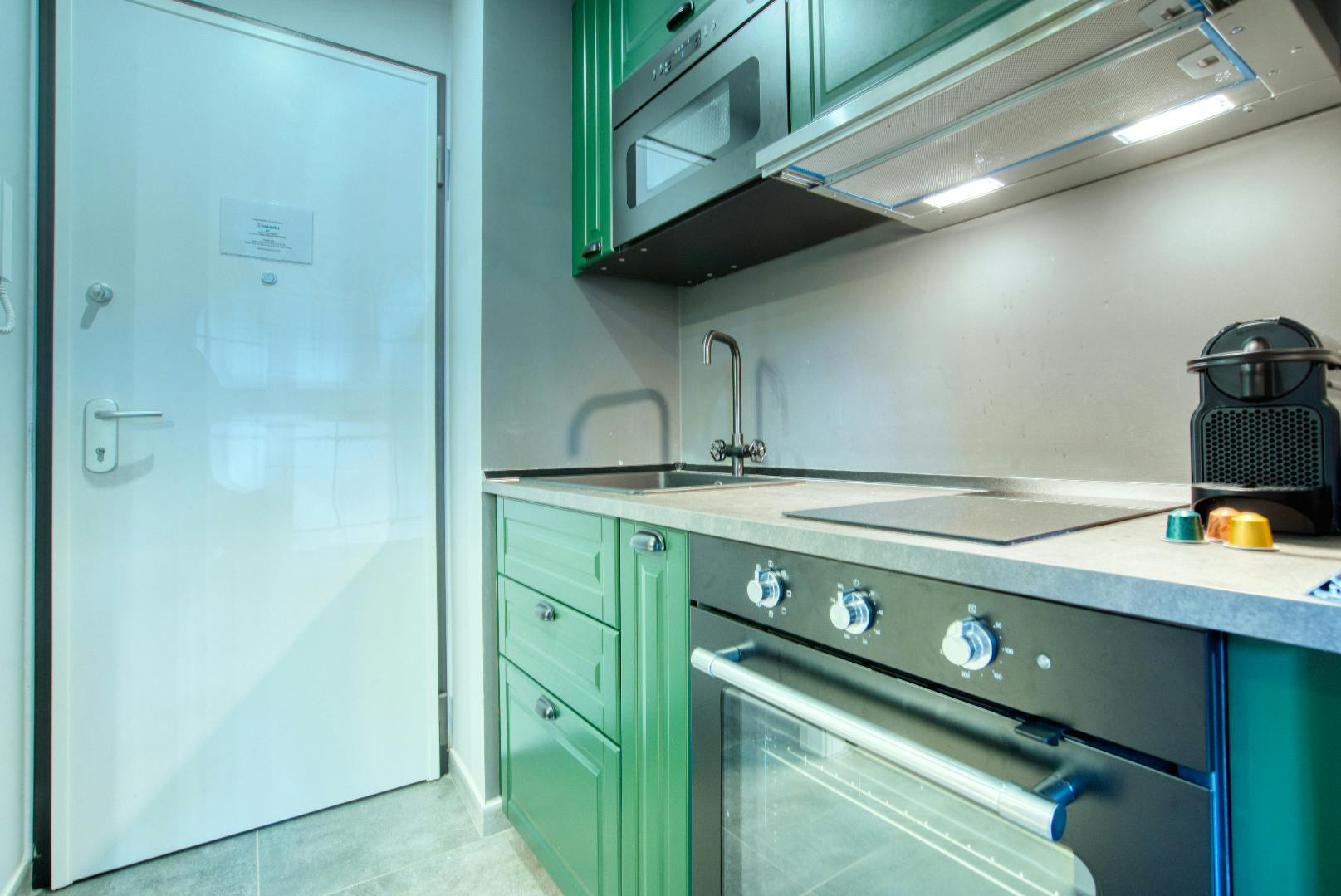 preview gallery tile