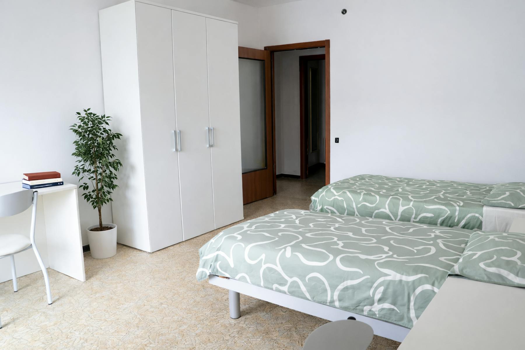 Shared room for rent for €440 per month in Verona, Via Curtatone
