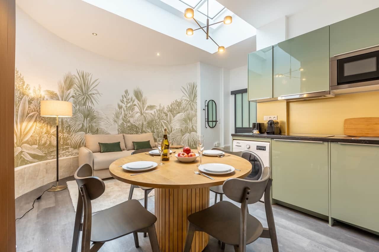 Apartment for rent for €4,121 per month in Paris, Rue Monsigny