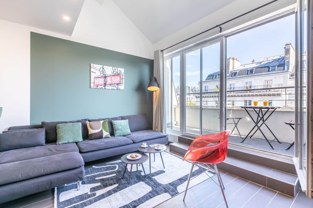 Apartment for rent for €4,121 per month in Paris, Rue Saint-Denis