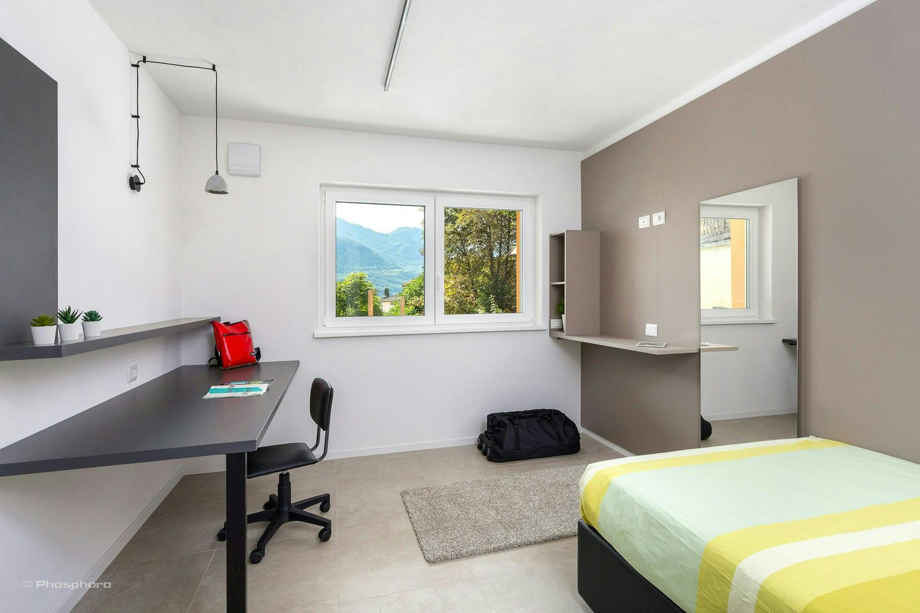 Private room in Via Venezia, Trento (1097224) room image 2