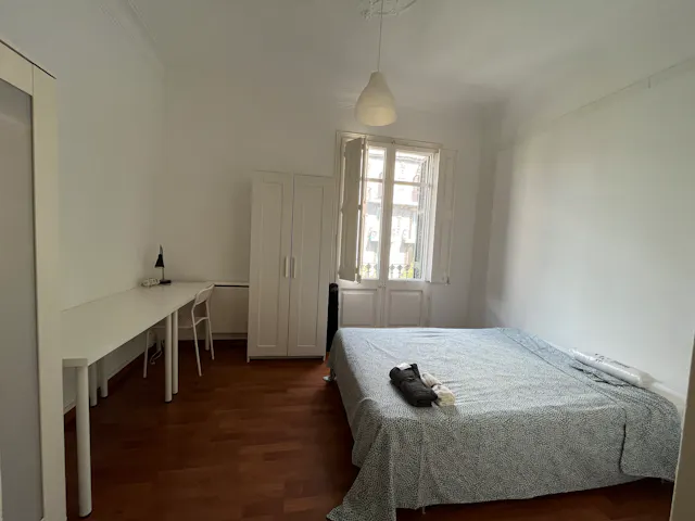 Private room in Carrer de Muntaner, Barcelona (1097281) room image 2