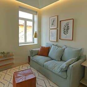 Apartment for rent for €1,000 per month in Porto, Rua de São Pedro de Miragaia