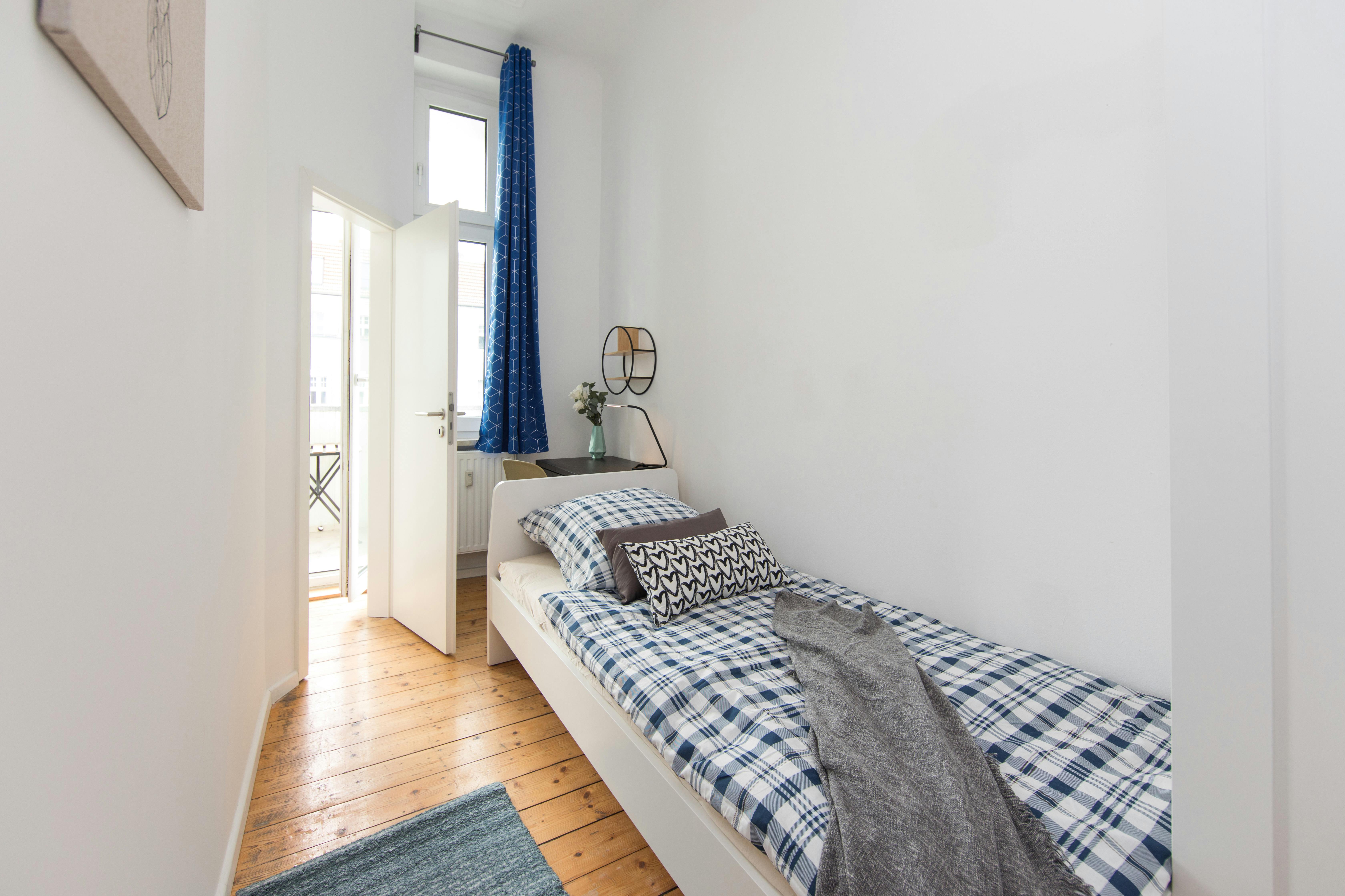 Weimarische Straße, Berlin preview