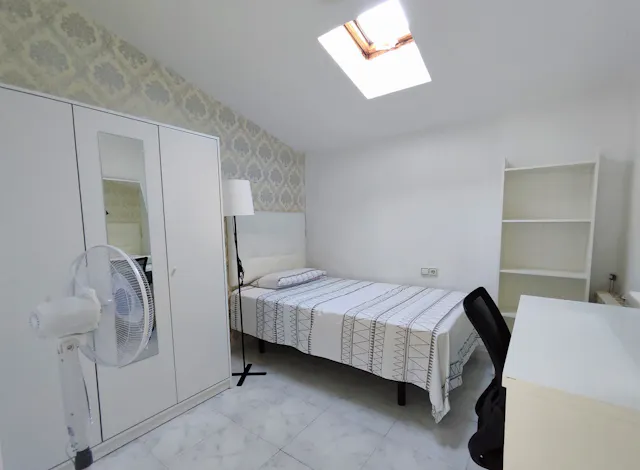 Private room in Calle de Gaztambide, Madrid (1103895) room image 1