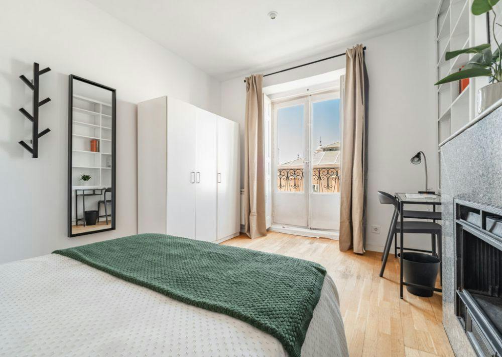 Calle de la Redondilla, Madrid preview