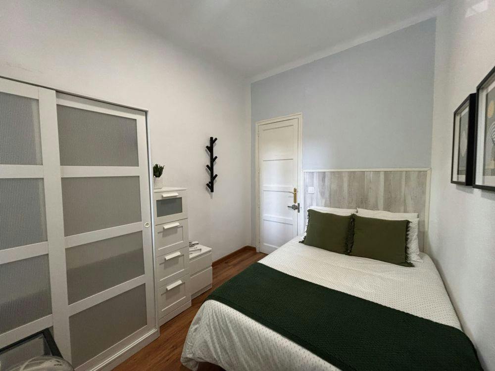 Calle del General Lacy, Madrid preview