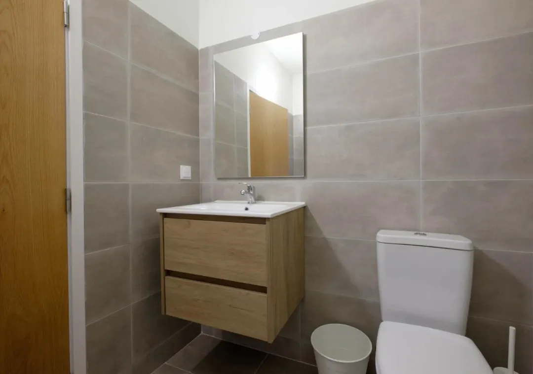 Private room in Rua Diogo Castilho, Coimbra ROOM 4
