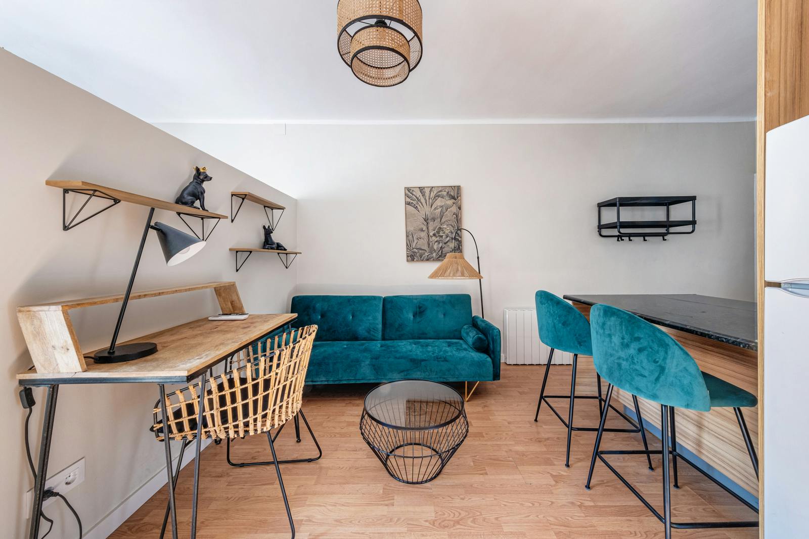 Appartement à louer pour 2 200 €/mois à Barcelona, Carrer del Vallès