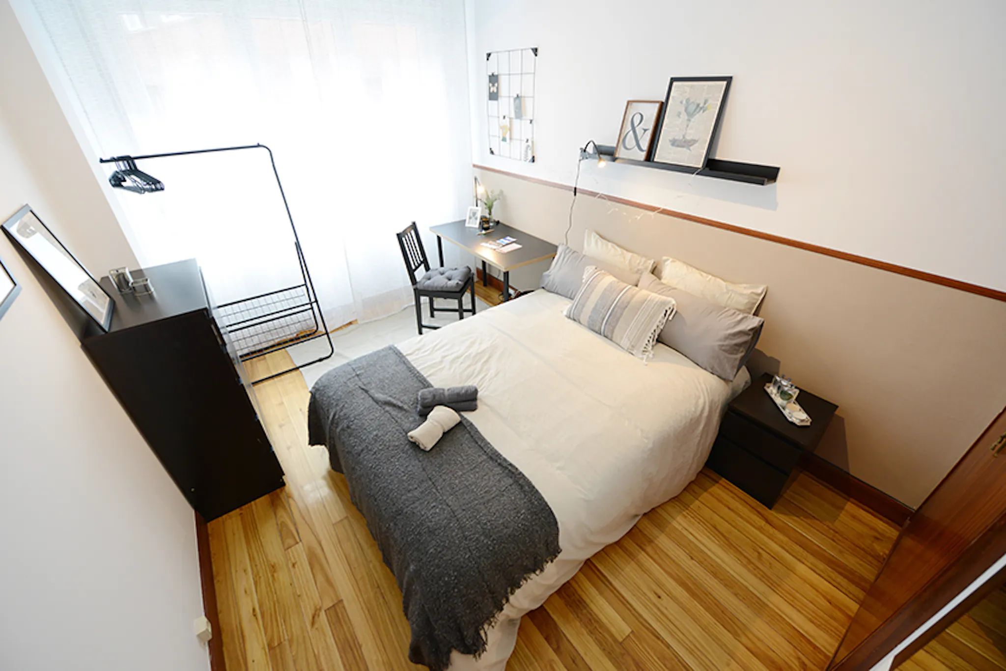 Calle Iturribide, Bilbao preview