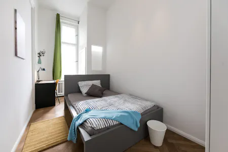 Private room for rent on Grunewaldstraße, Berlin, Berlin