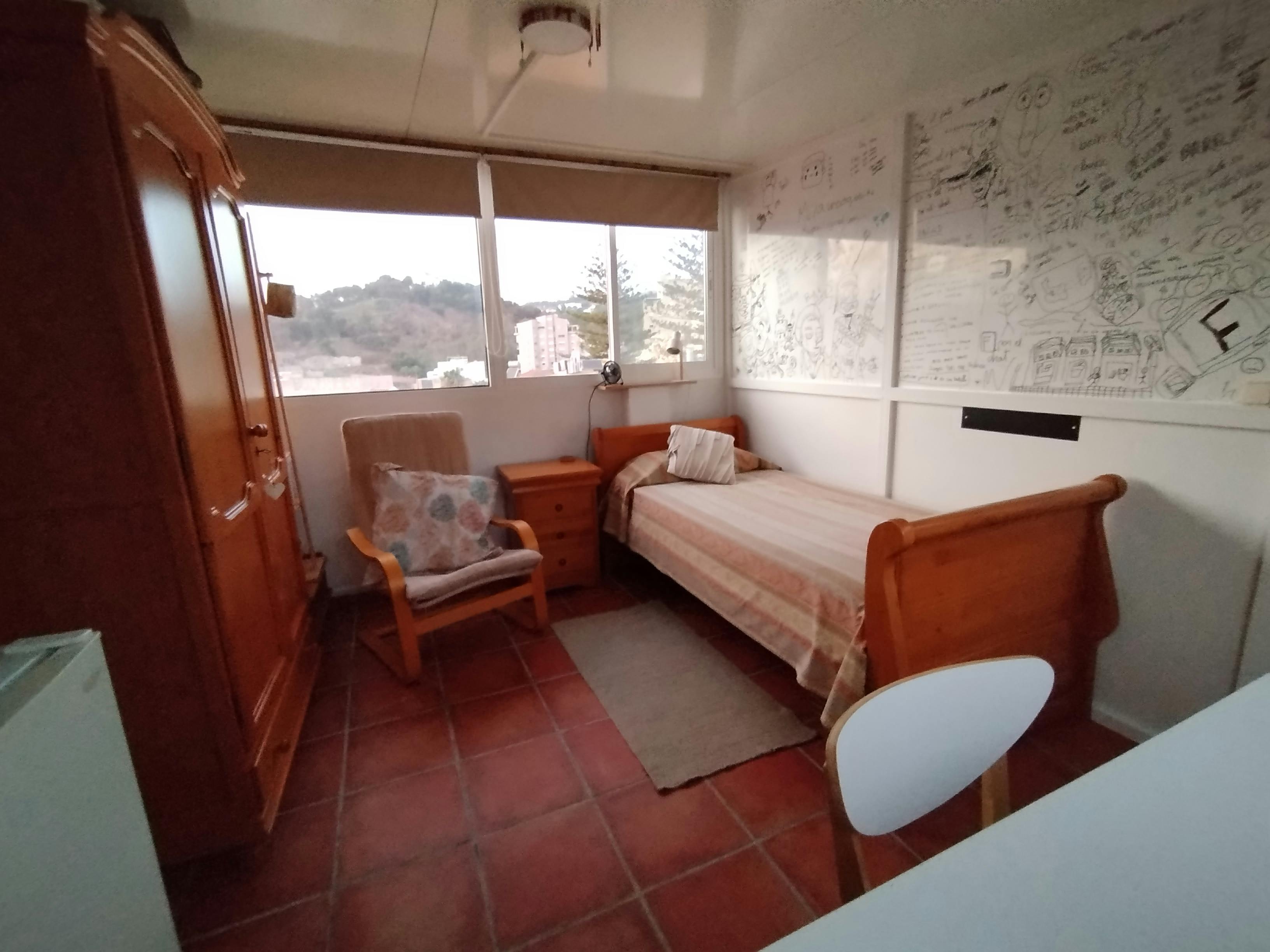 Private room in Calle Ferrándiz, Málaga (1113187) ROOM