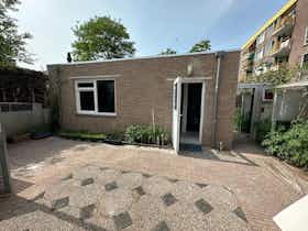 House for rent for €1,200 per month in Utrecht, Pizarrolaan