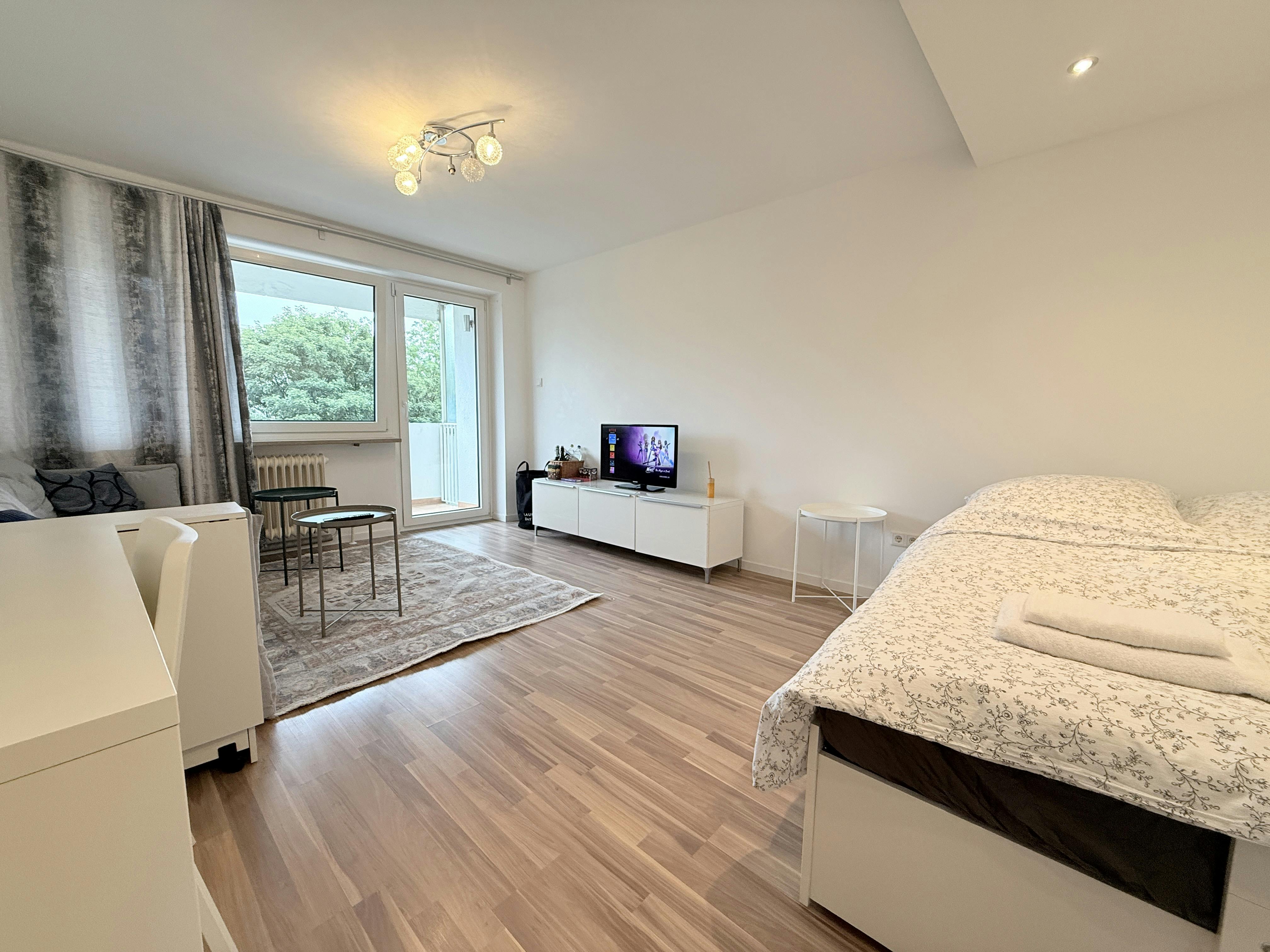 Engadiner Straße, Munich preview