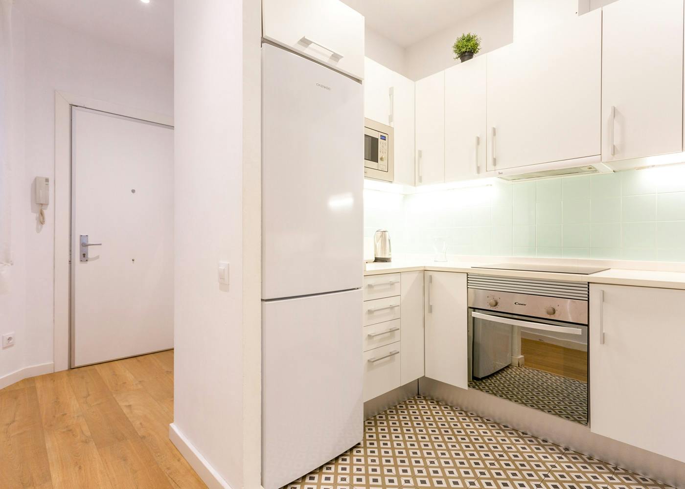 preview gallery tile