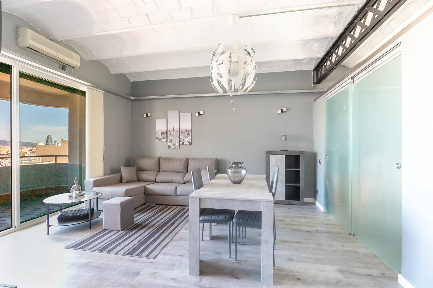 Carrer de Trafalgar, Barcelona preview