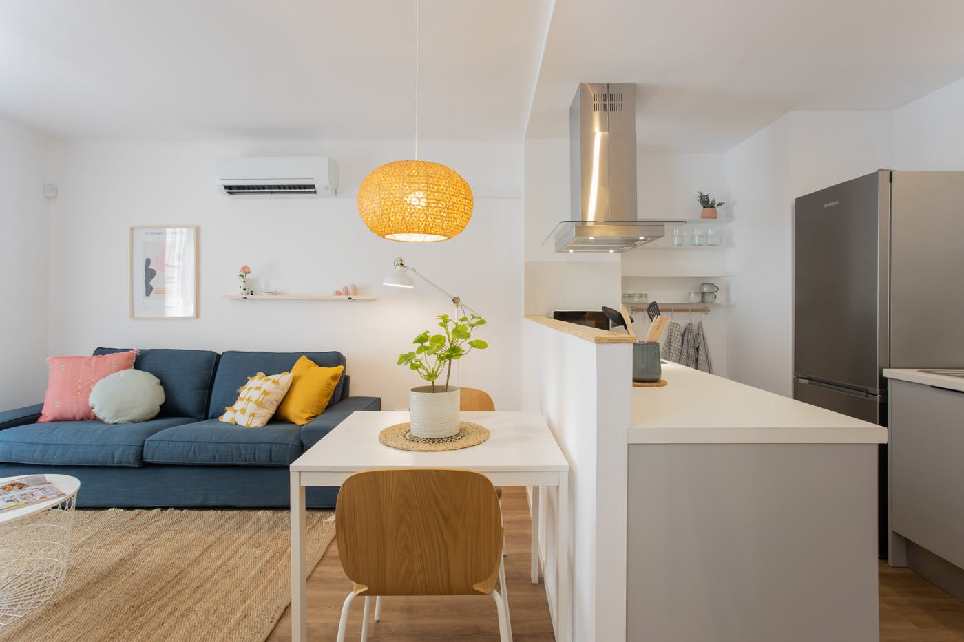 Carrer de l'Hospital, Barcelona preview