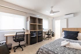 Общая комната сдается в аренду за 725 € в месяц в Valencia, Carrer de Sant Donís