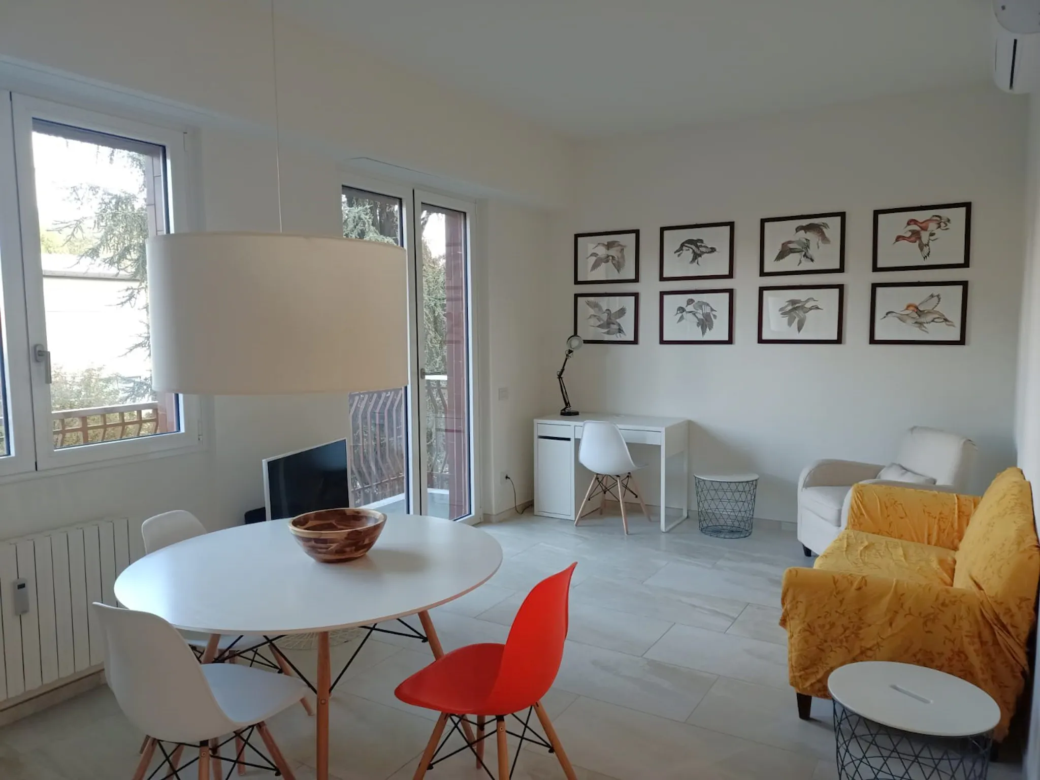 Via Ippolito Nievo, Milan preview