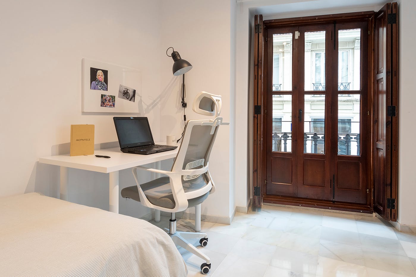 preview gallery tile