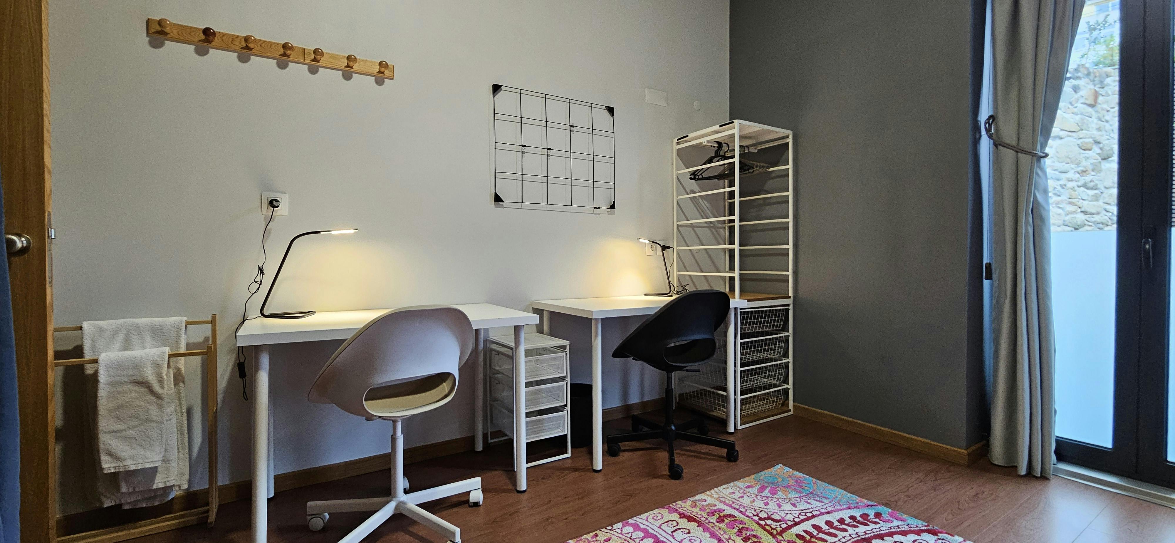 Спільна кімната за оренду для 355 EUR на місяць у Vila Nova de Gaia, Rua do Pilar