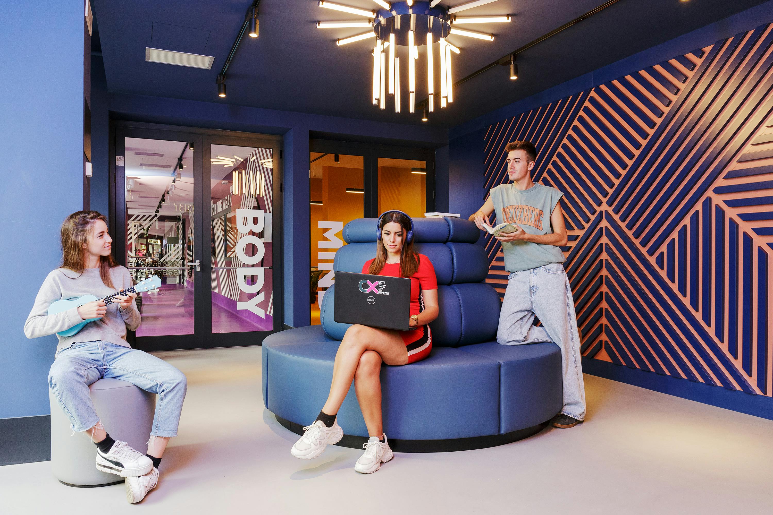 preview gallery tile