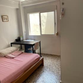 Private room for rent for €400 per month in Málaga, Pasaje Pezuela