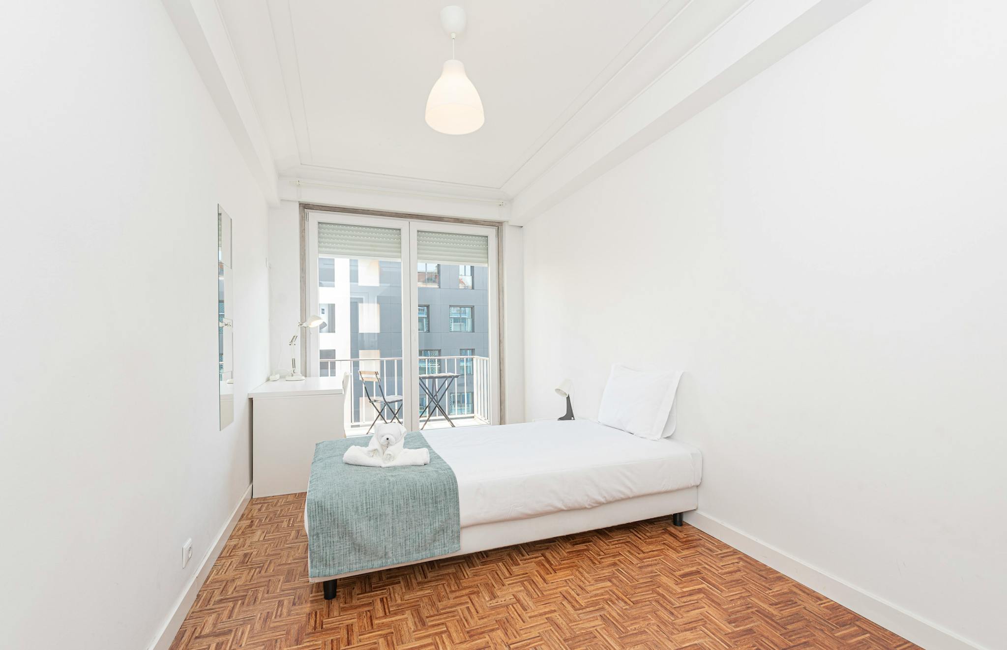 Rua do Arco do Carvalhão, Lisbon preview