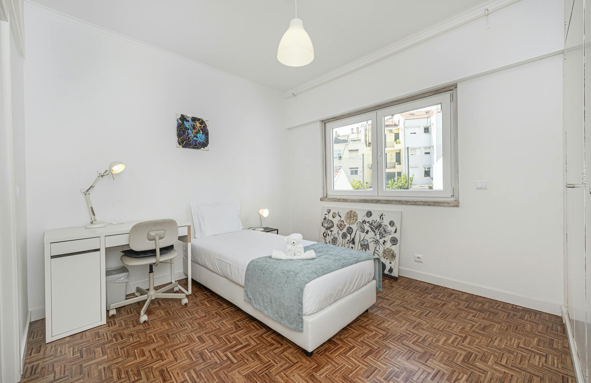 Rua do Arco do Carvalhão, Lisbon preview