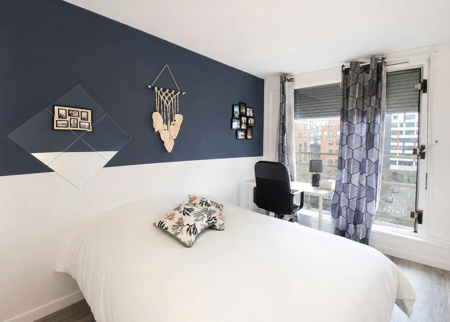 Rue Salvador Allende, Nanterre preview