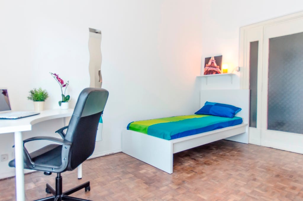 Corso Sebastopoli, Turin preview