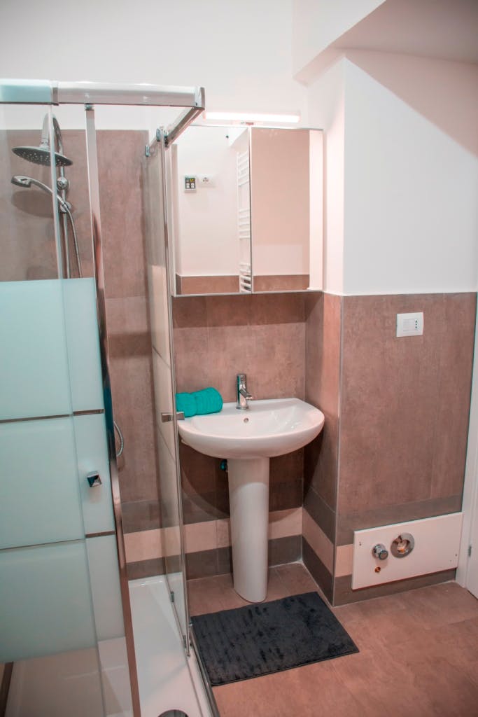 Single room Turin, 1 bed, 13m² — photo 19
