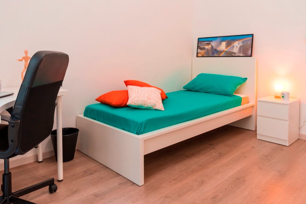 Single room Turin, 1 bed, 13m² — photo 4