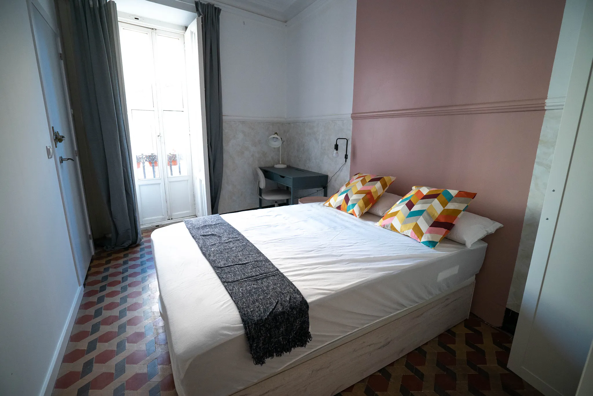 Carrer de l'Almudí, Valencia preview