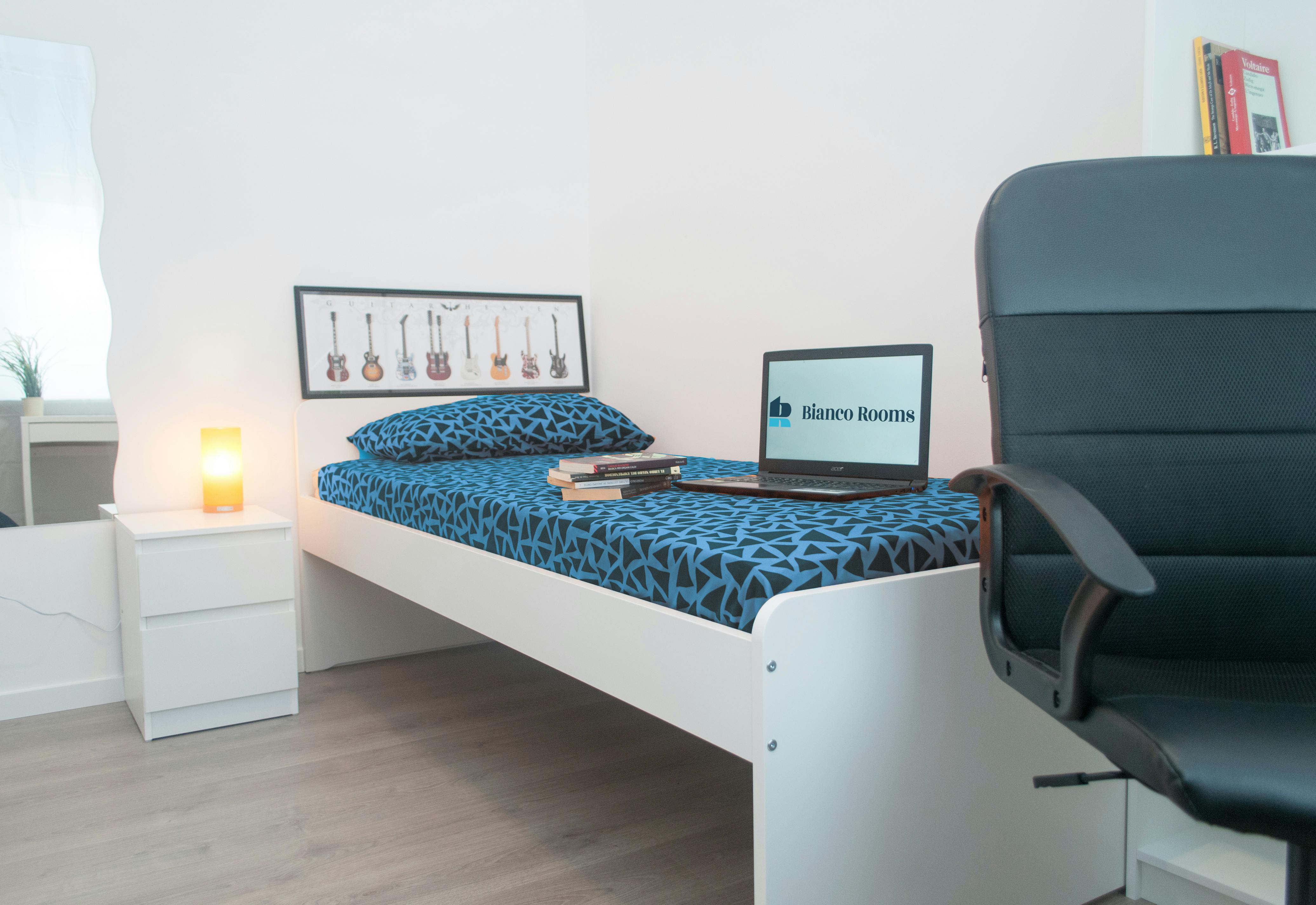 Chambre privée à louer pour 500 €/mois à Turin, Via Aldo Barbaro