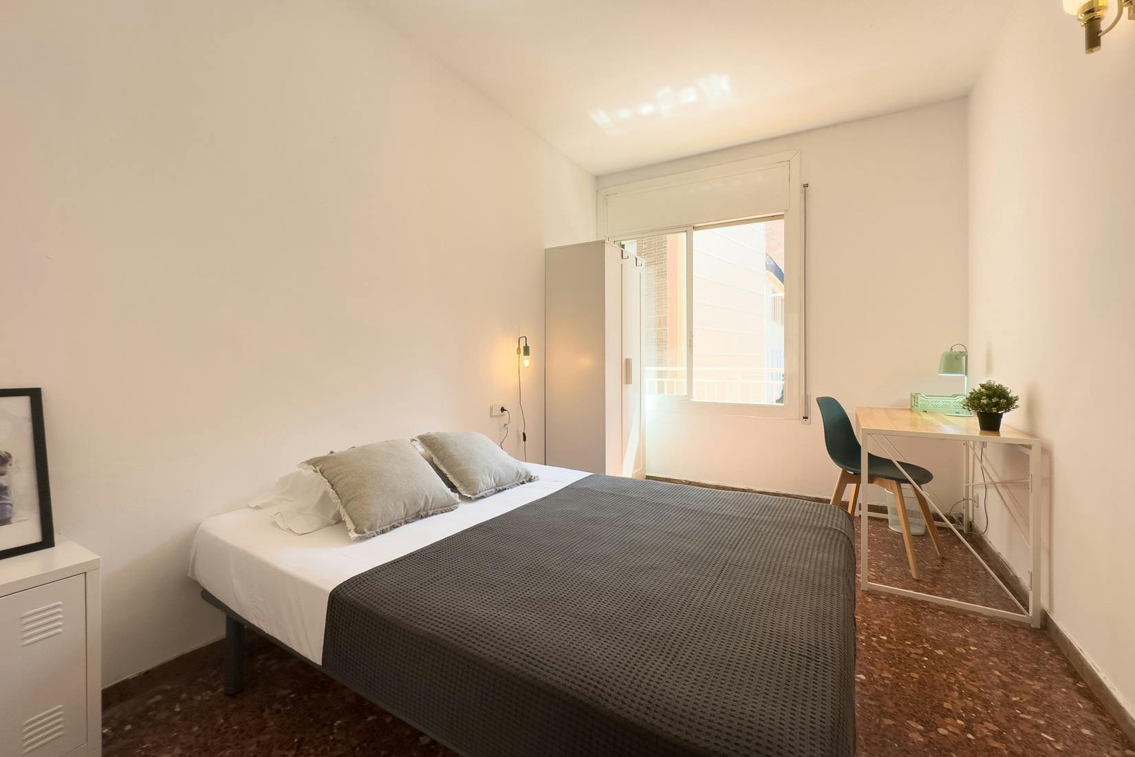 Carrer de la Mare de Déu del Carmel, Barcelona preview