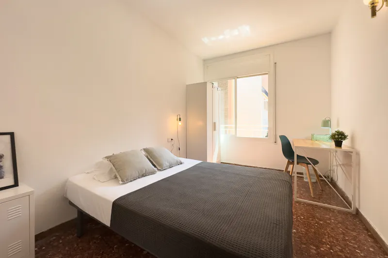 22 Carrer de la Mare de Déu del Carmel, Barcelona - in Barcelona