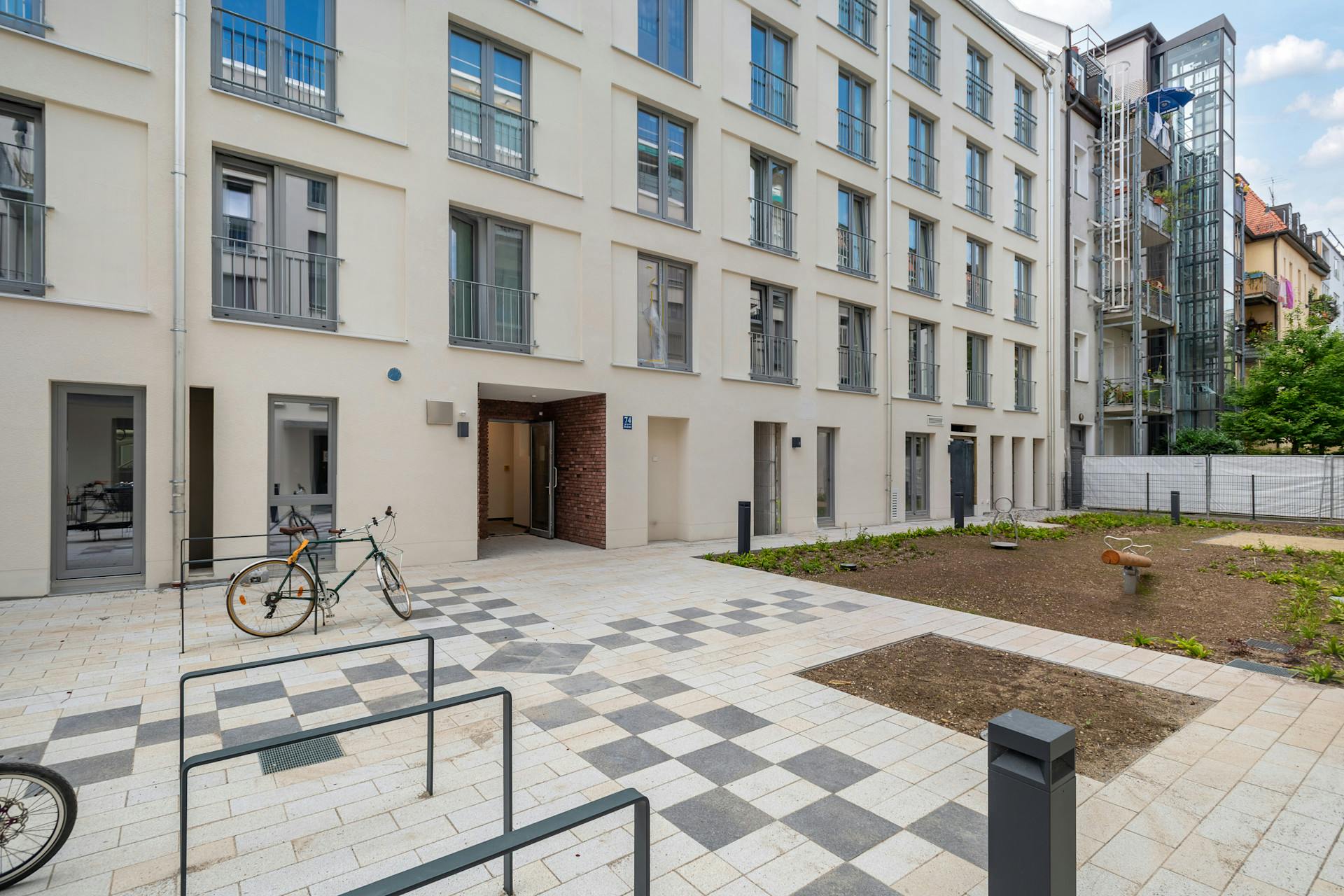 preview gallery tile