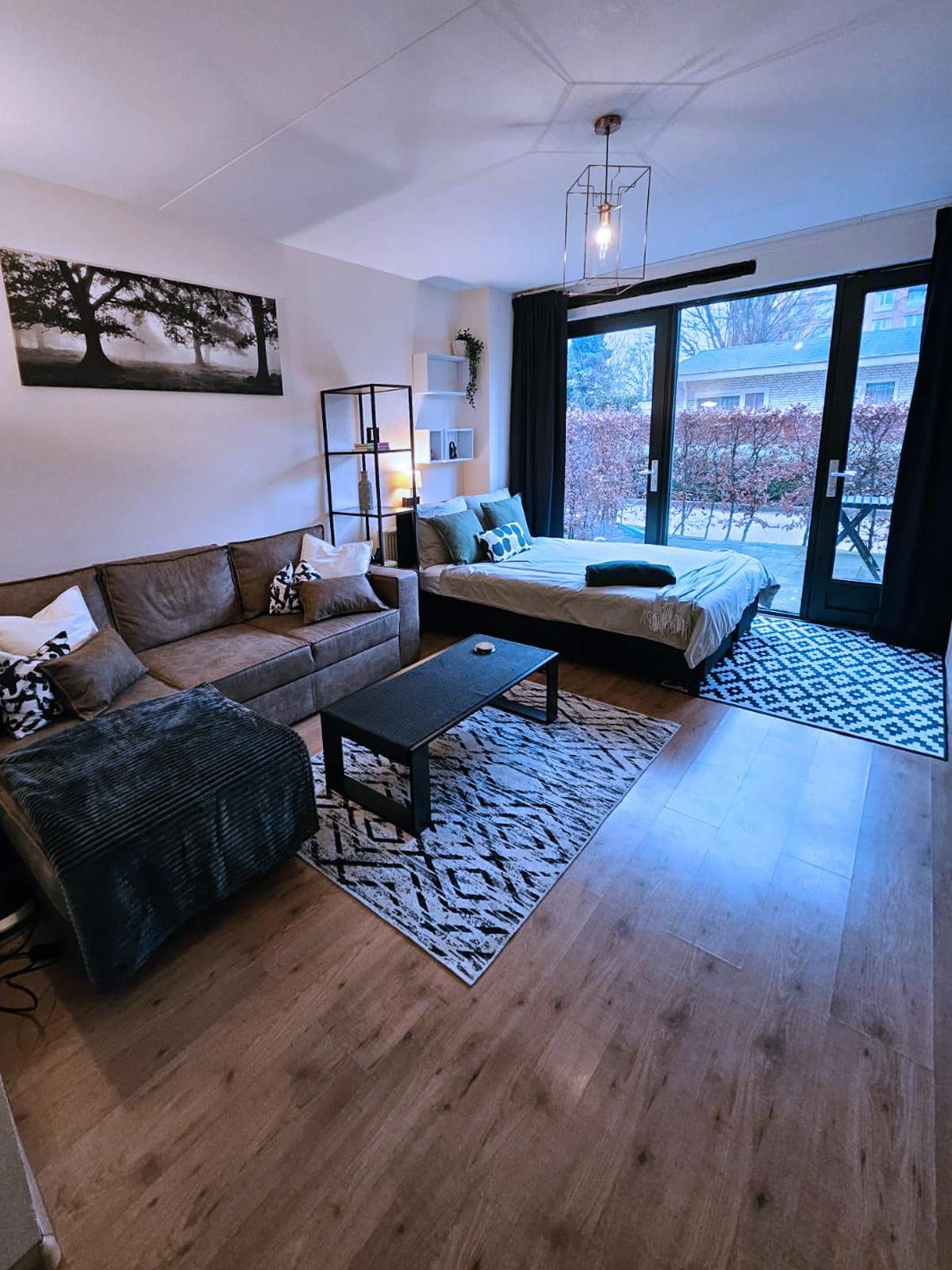 preview gallery tile