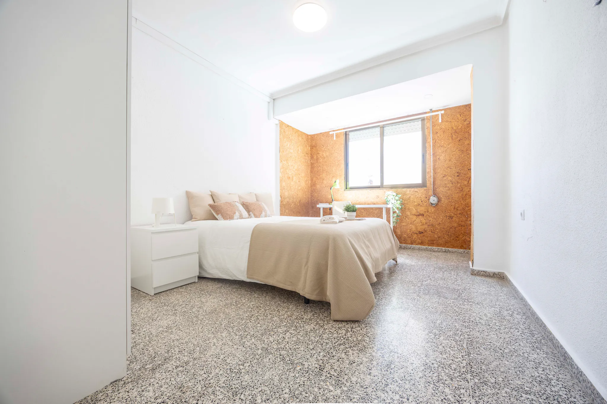 Calle Reig Genovés, Valencia preview