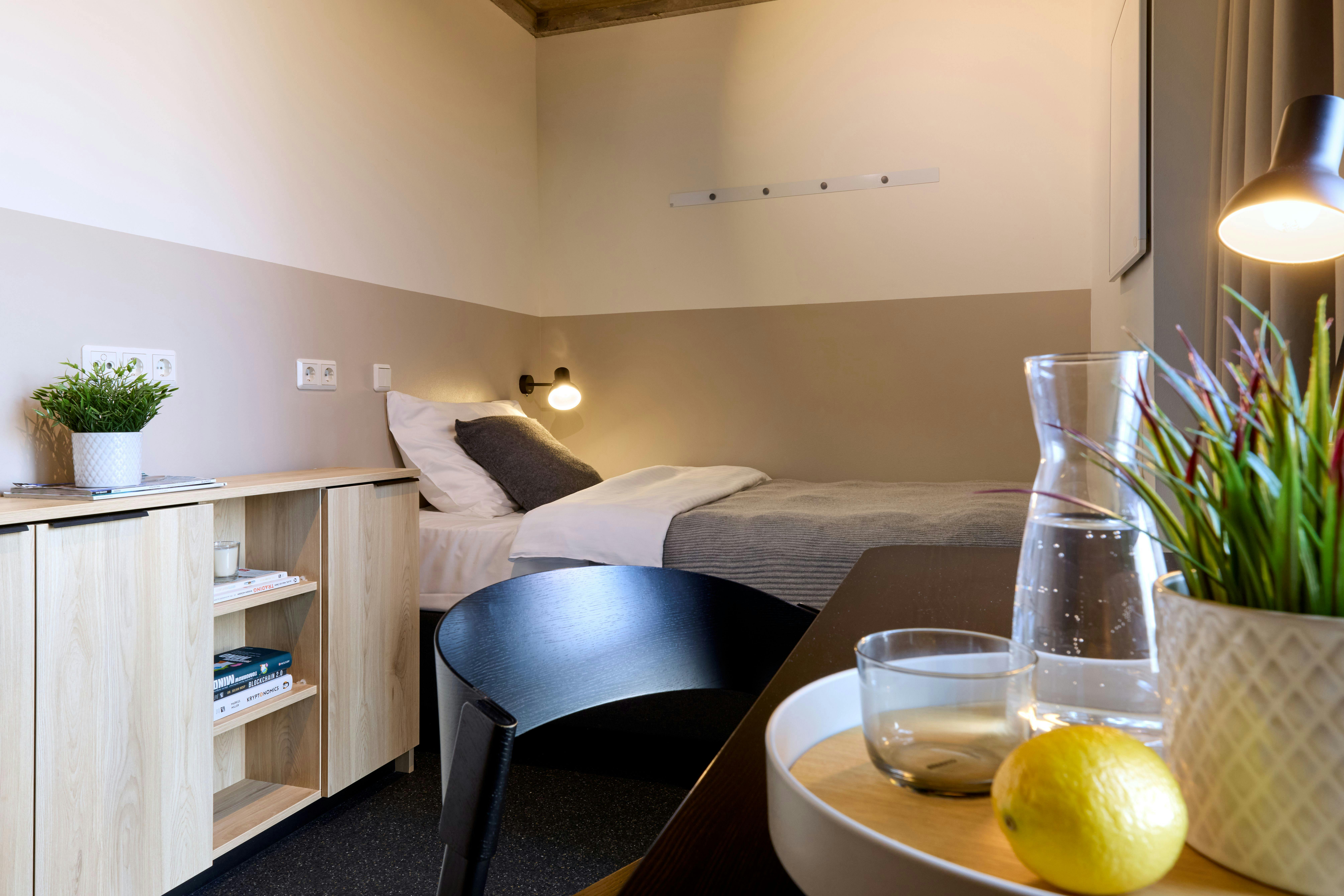 Studio for rent for €900 per month in Vienna, Donau-City-Straße