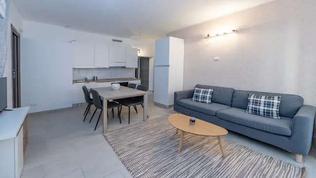 3-Bedroom Apartment in Corso di Porta Ticinese, Milan (1136008) room image 1