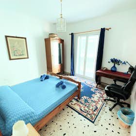 WG-Zimmer for rent for 480 € per month in Palermo, Via Argenteria