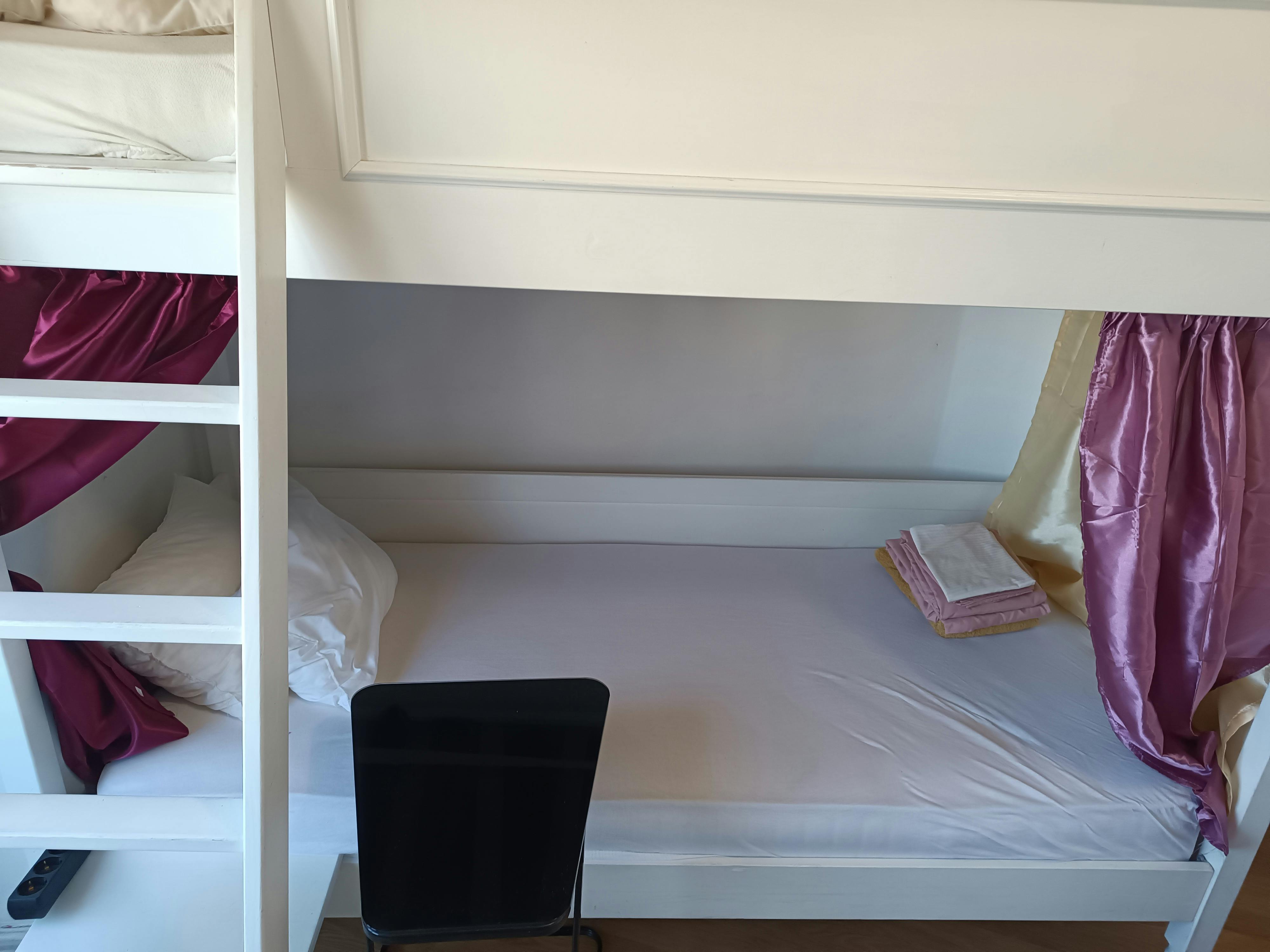 Double room Amadora, 90m² — photo 23
