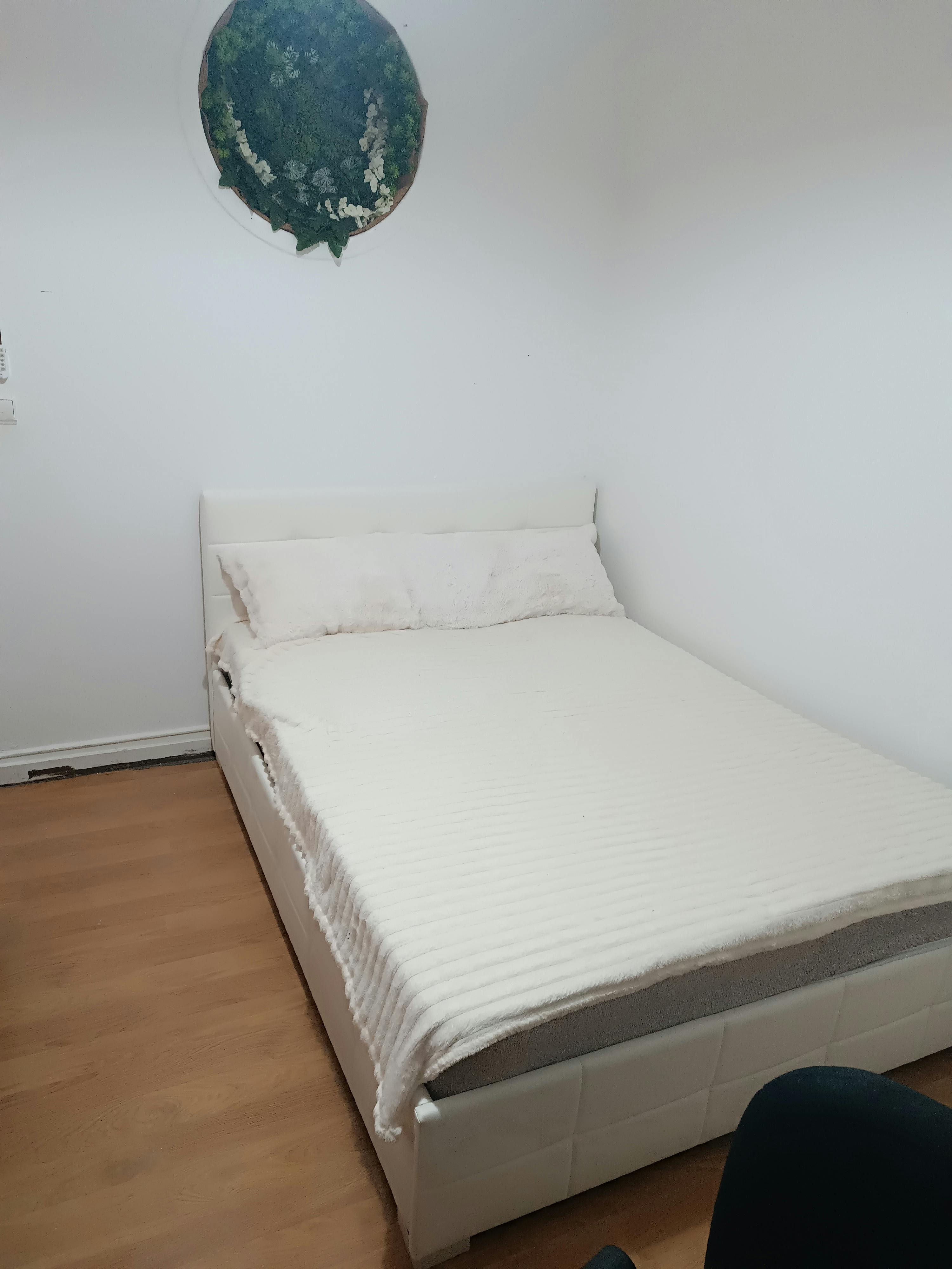 Double room Amadora, 90m² — photo 41