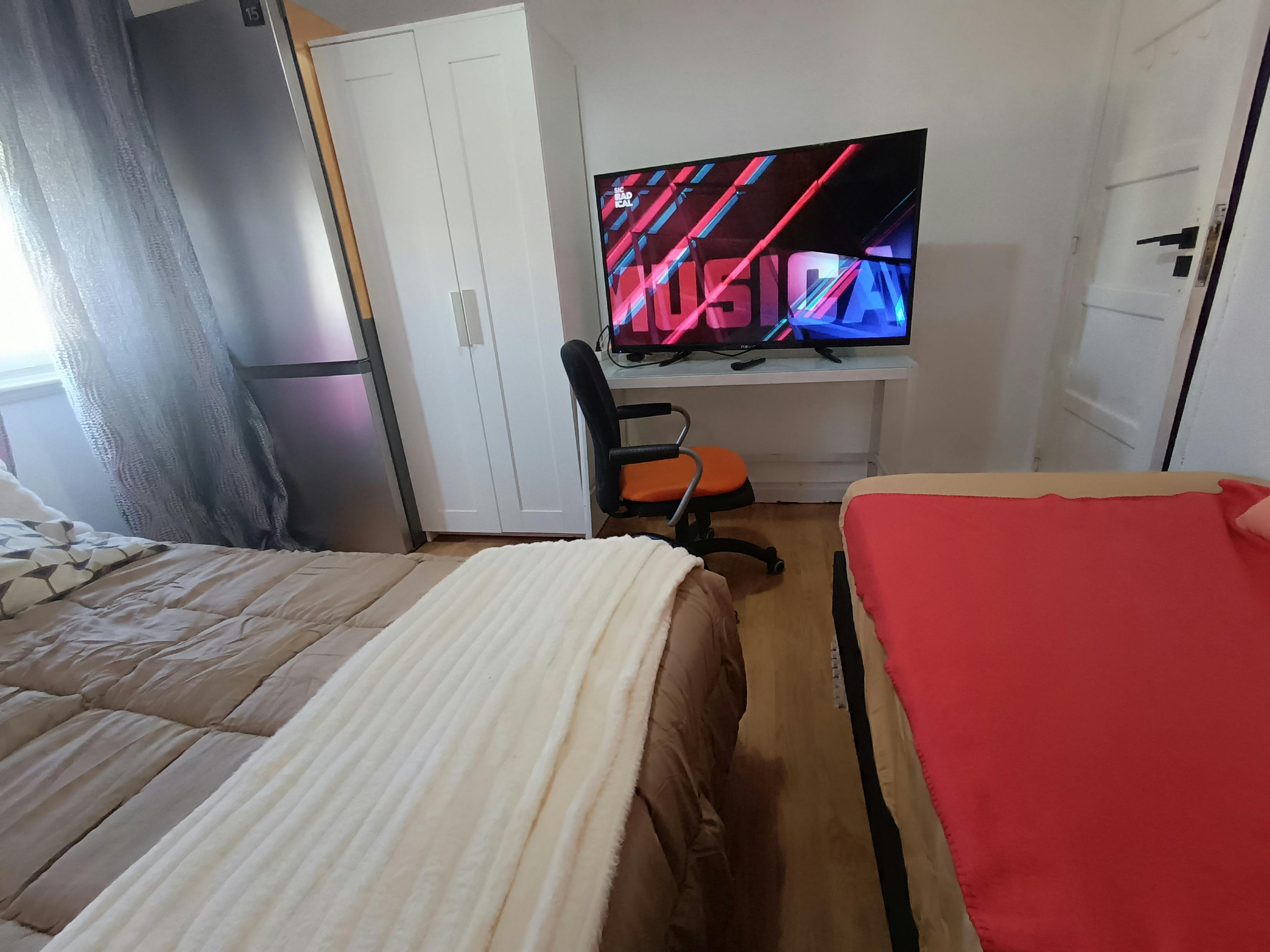 Double room Amadora, 90m² — photo 63