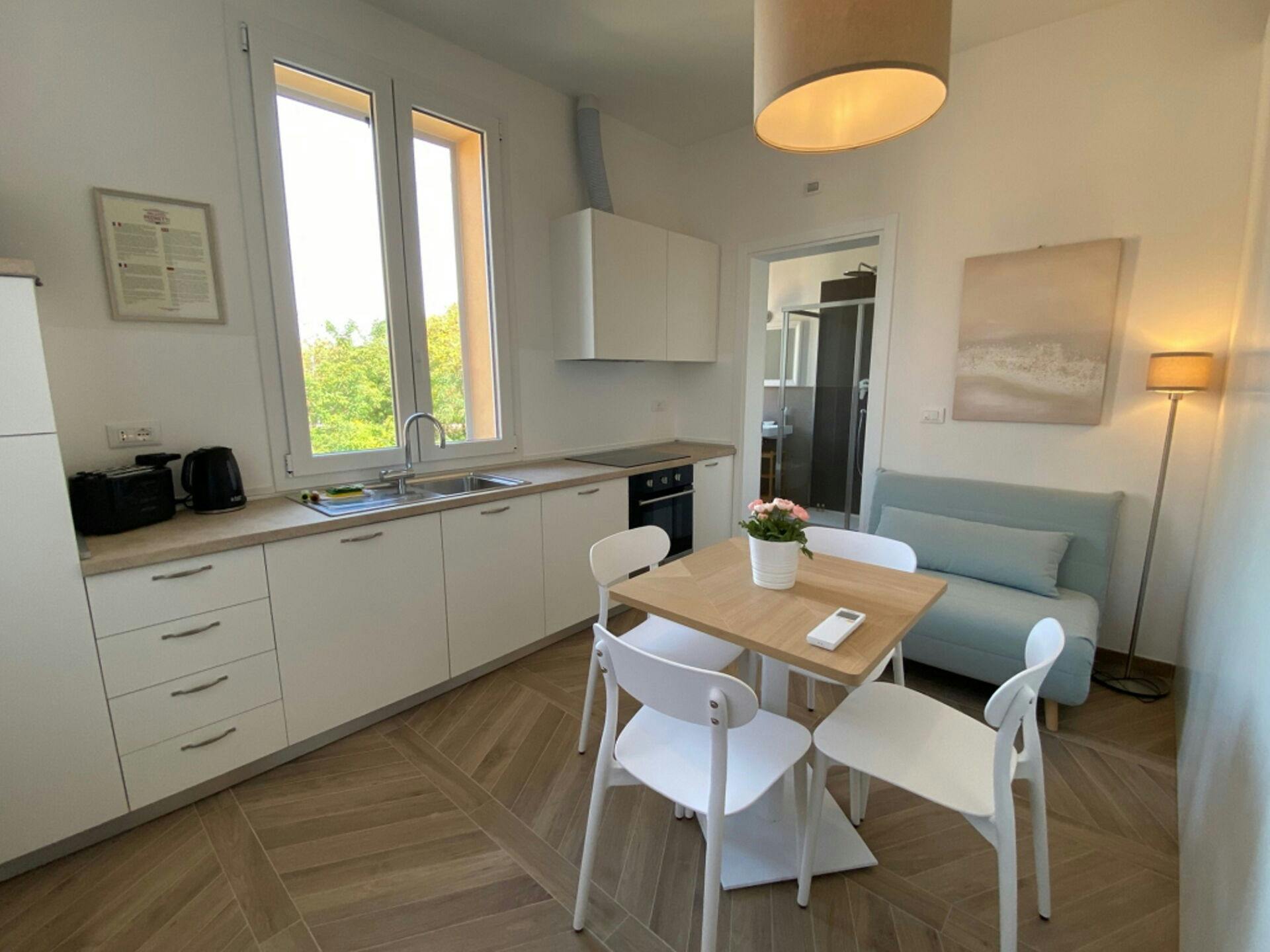 Monolocale in affitto a 1900 € al mese a Bologna, Via Giuseppe Massarenti