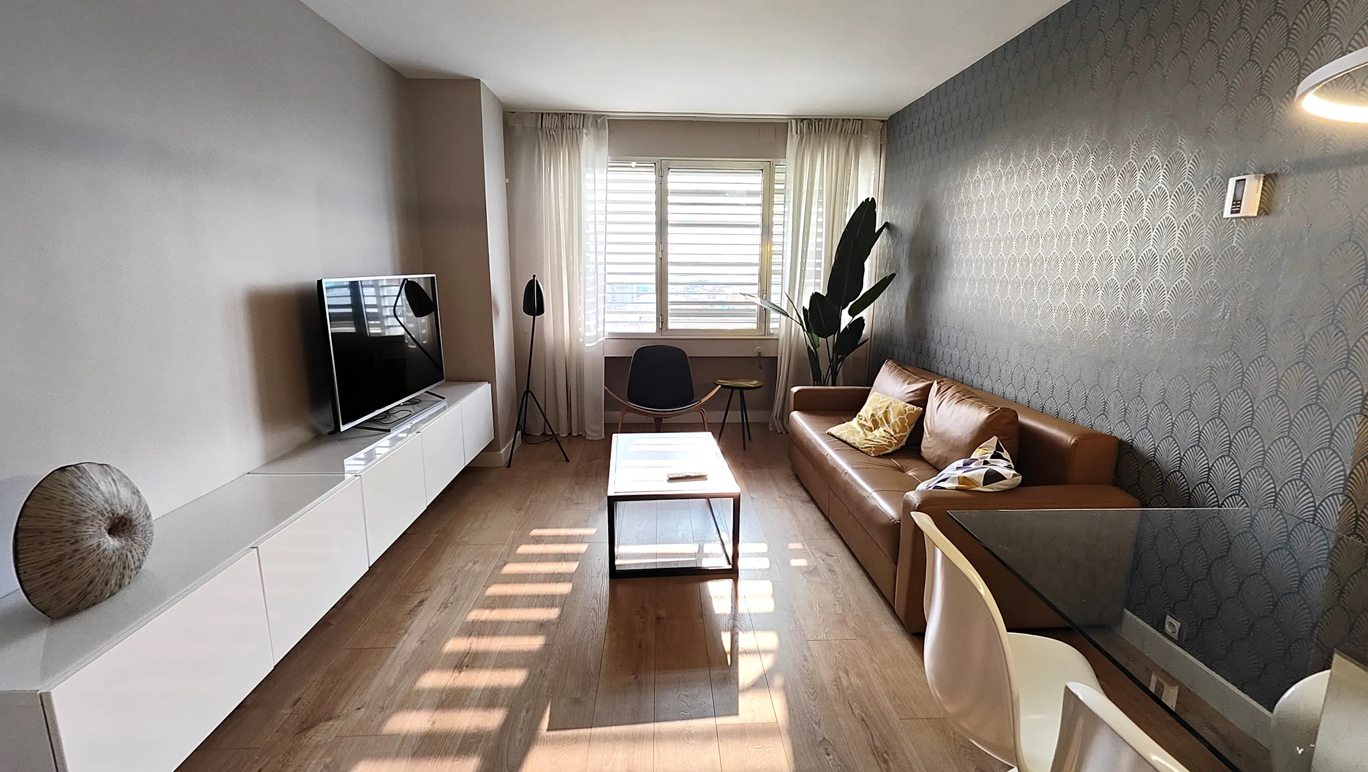 1-Bedroom Building in Calle de Orense, Madrid (1139873) ROOM 1