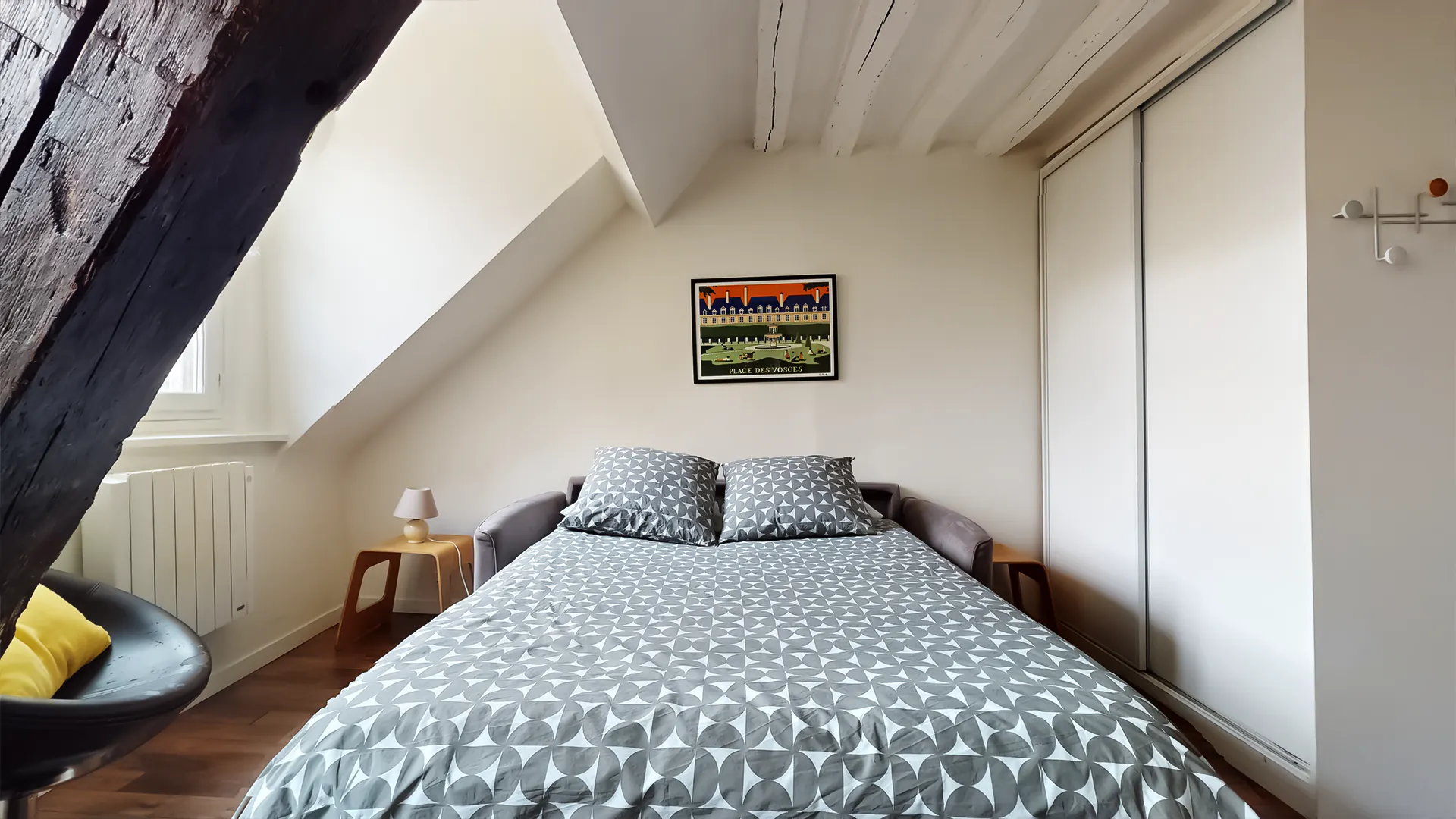 Apartment in Rue Sainte-Croix-de-la-Bretonnerie, Paris (1144303) ROOM 2